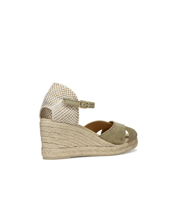 D Gelsa Low