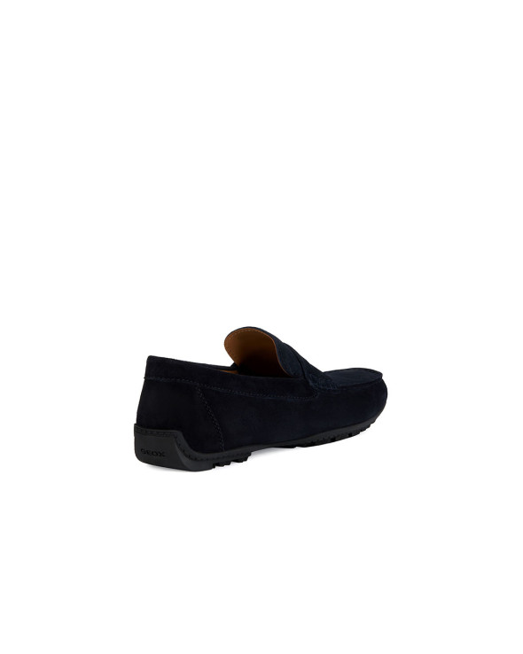 U Kosmopolis + Grip